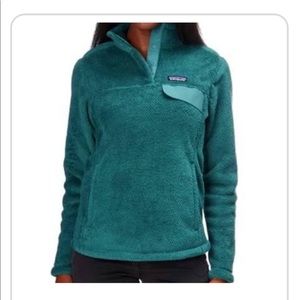 Patagonia Teal Woman’s Fleece Size XS/S